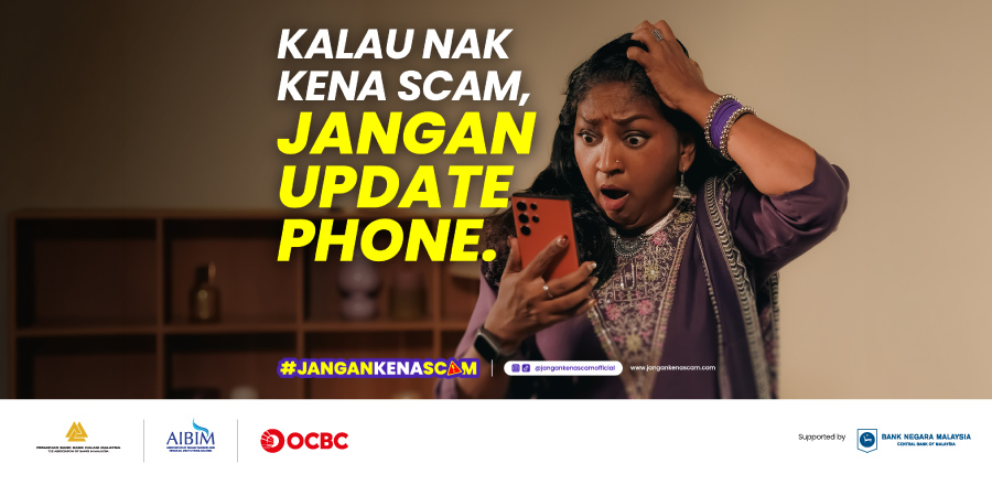 Kalau nak kena scam, senang je – jangan update phone.